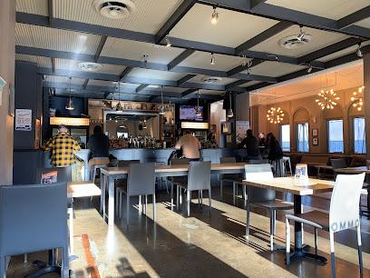 Common Pub Detroit